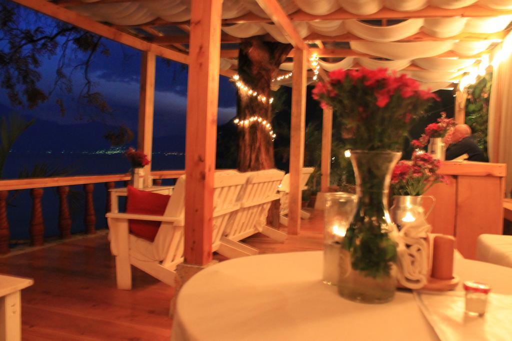Hotel Y Restaurante La Casa Rosa 산타크루즈 라 라구나 외부 사진